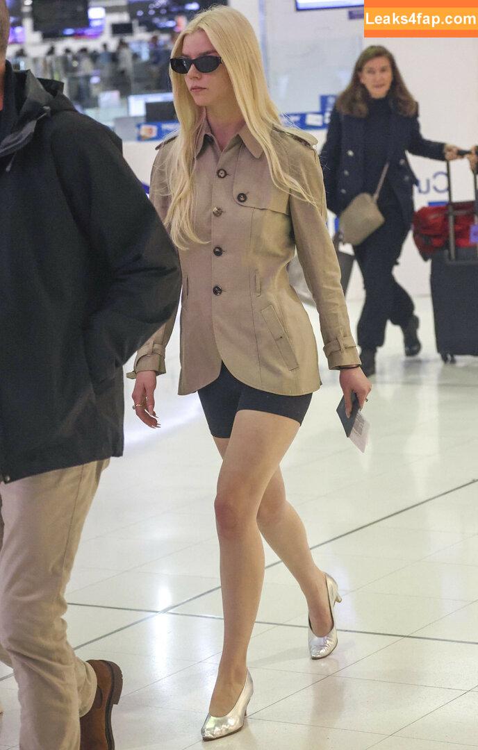 Anya Taylor-Joy / anyataylorjoy / owlicats leaked photo photo #1355