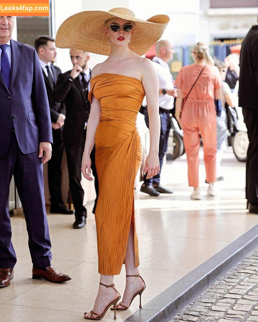 Anya Taylor-Joy / anyataylorjoy / owlicats leaked photo photo #1424