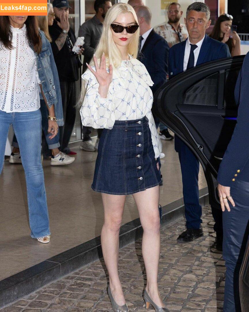 Anya Taylor-Joy / anyataylorjoy / owlicats leaked photo photo #1431