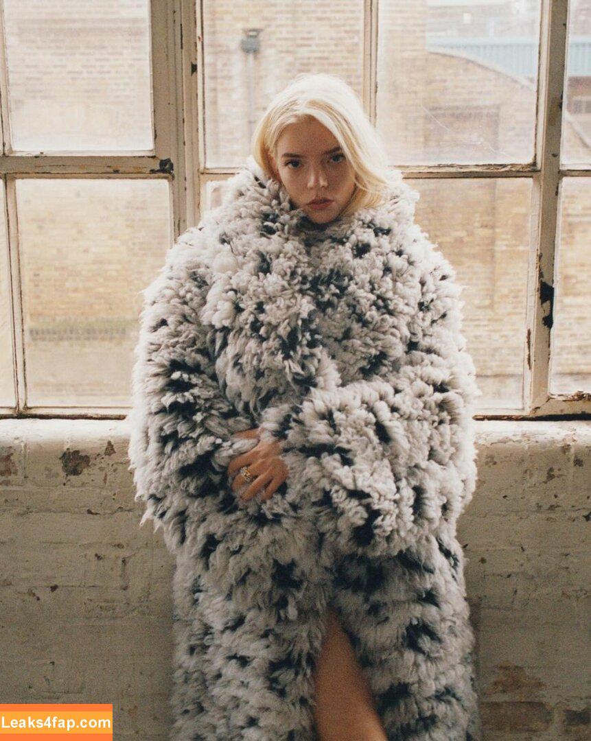 Anya Taylor-Joy / anyataylorjoy / owlicats leaked photo photo #1449