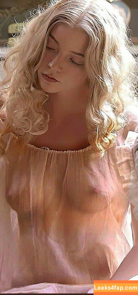 Anya Taylor-Joy / anyataylorjoy / owlicats leaked photo photo #1506