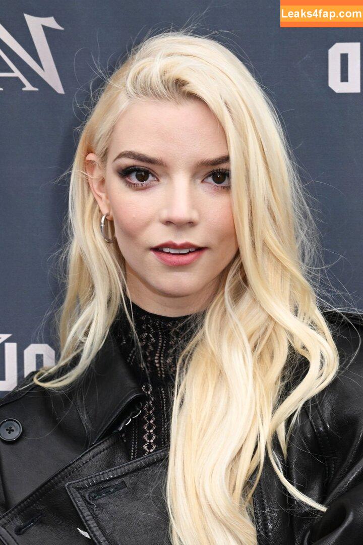 Anya Taylor-Joy / anyataylorjoy / owlicats leaked photo photo #1634