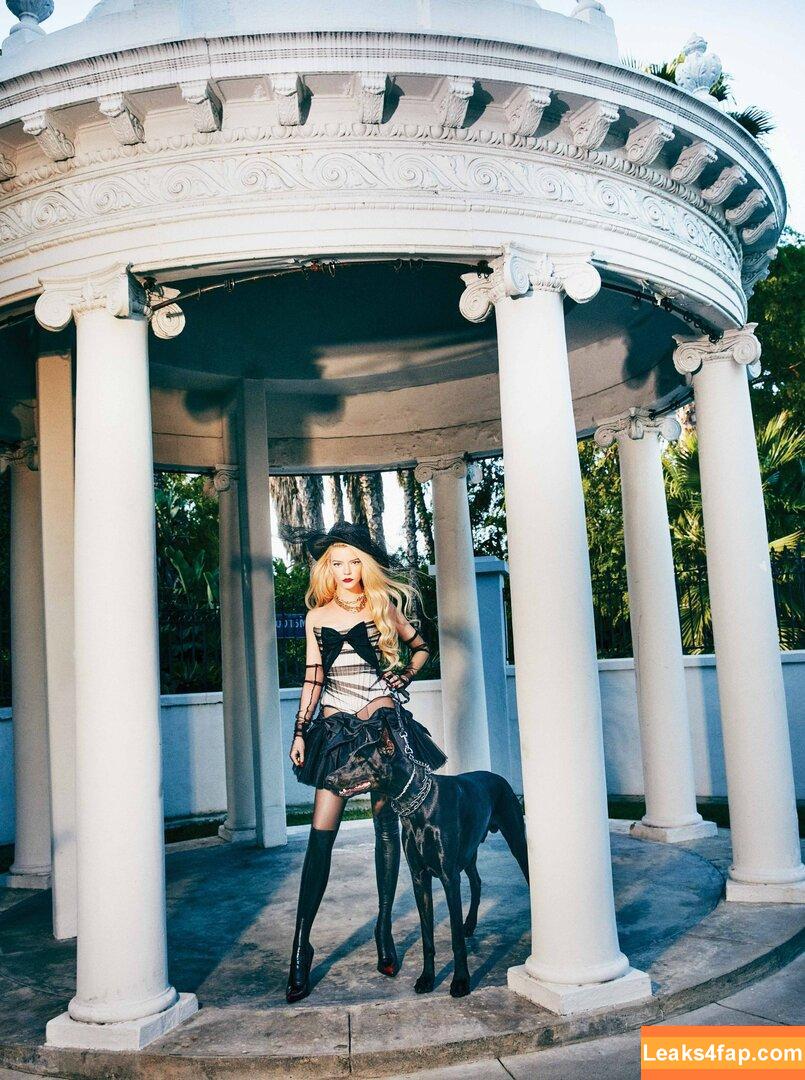 Anya Taylor-Joy / anyataylorjoy / owlicats leaked photo photo #1649