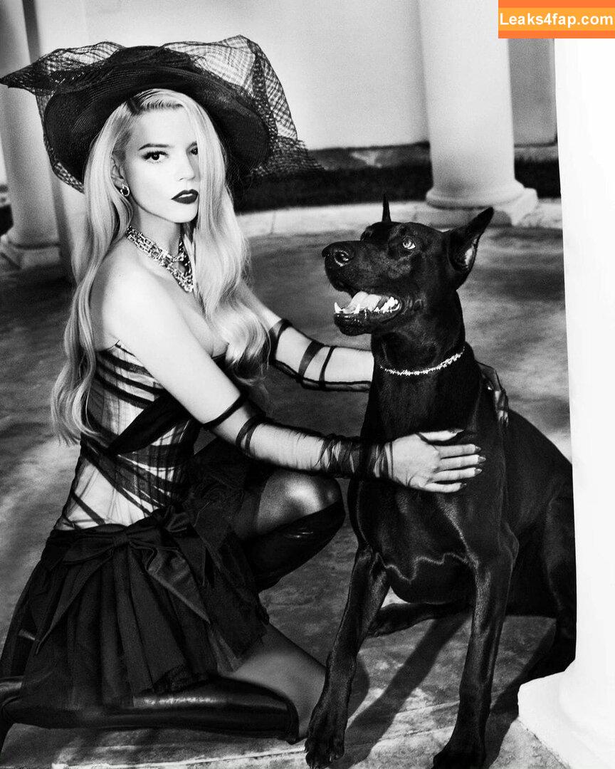 Anya Taylor-Joy / anyataylorjoy / owlicats leaked photo photo #1659