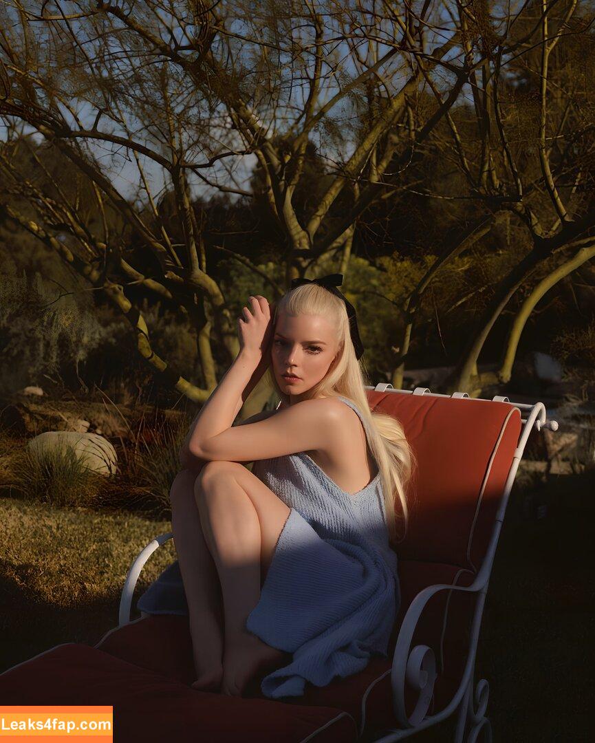 Anya Taylor-Joy / anyataylorjoy / owlicats leaked photo photo #1676