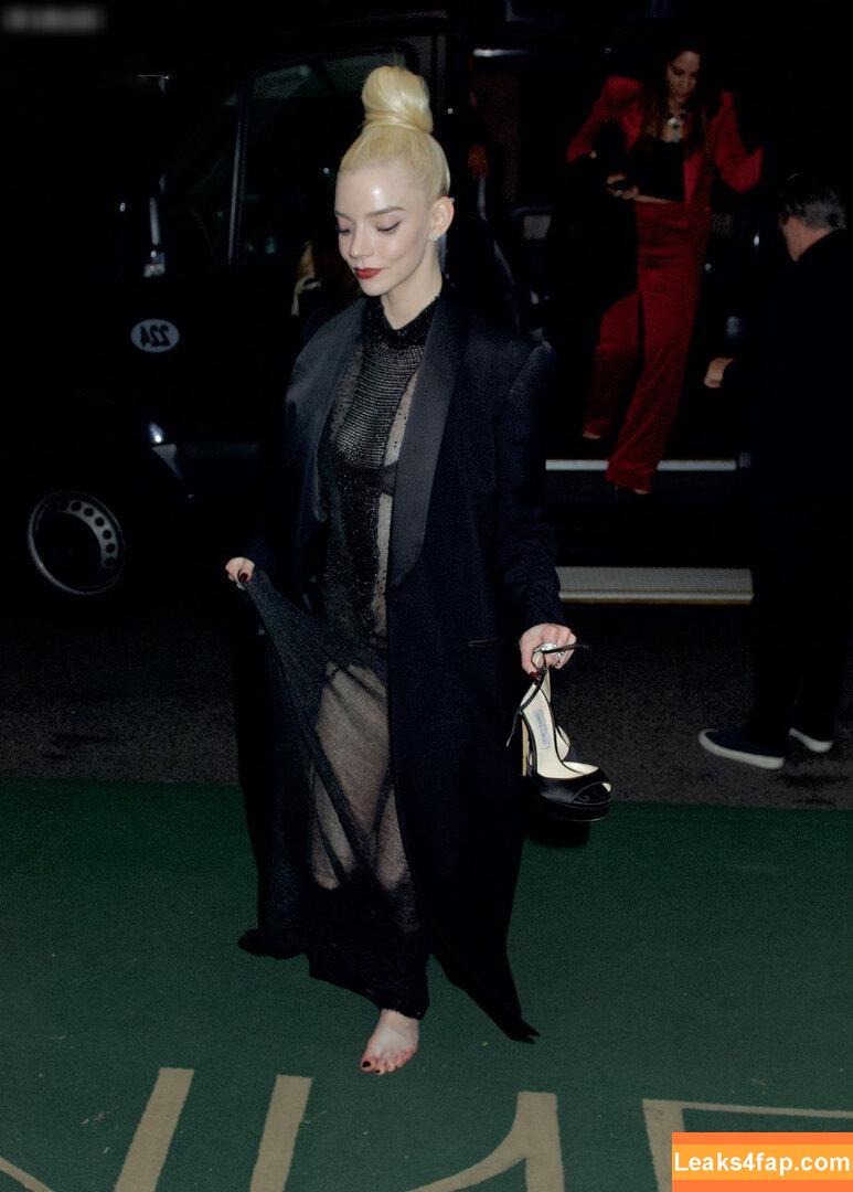 Anya Taylor-Joy / anyataylorjoy / owlicats leaked photo photo #1707