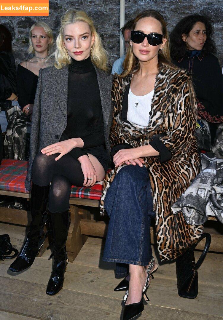 Anya Taylor-Joy / anyataylorjoy / owlicats leaked photo photo #1776