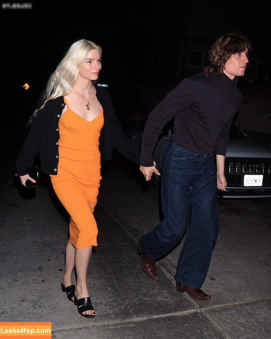 Anya Taylor-Joy / anyataylorjoy / owlicats leaked photo photo #1790