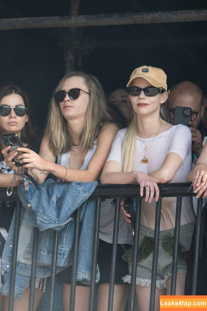 Anya Taylor-Joy / anyataylorjoy / owlicats leaked photo photo #1913