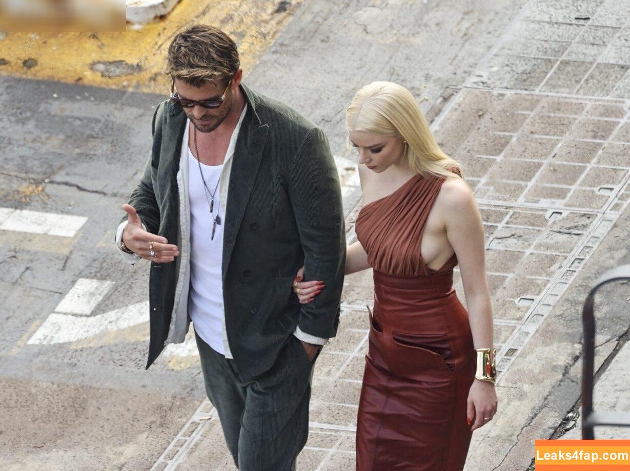 Anya Taylor-Joy / anyataylorjoy leaked photo photo #1981