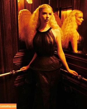Anya Taylor-Joy photo #1039