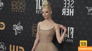 Anya Taylor-Joy photo #1072