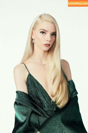 Anya Taylor-Joy photo #1164
