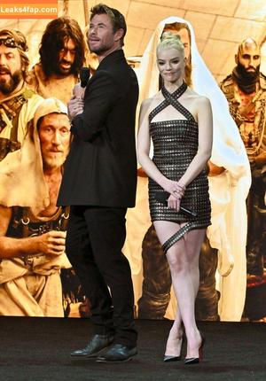 Anya Taylor-Joy photo #1180