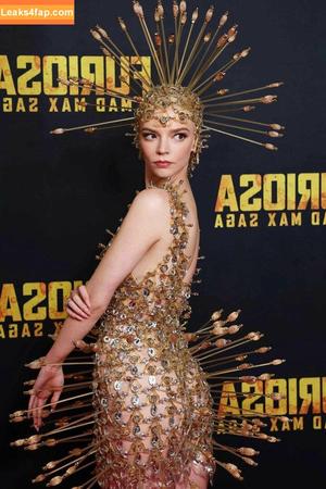 Anya Taylor-Joy photo #1327
