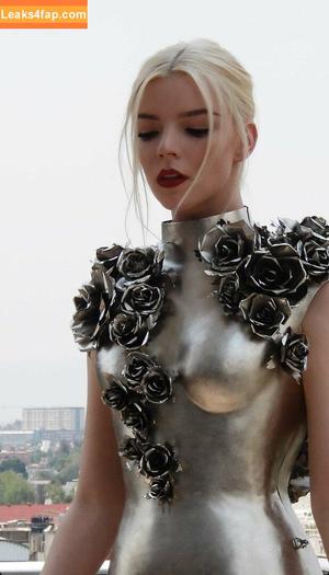 Anya Taylor-Joy photo #1361