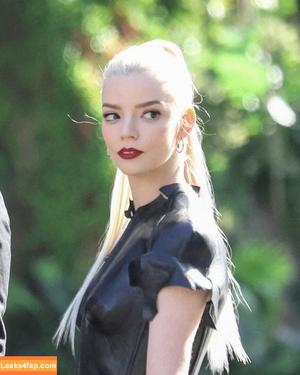 Anya Taylor-Joy photo #1387