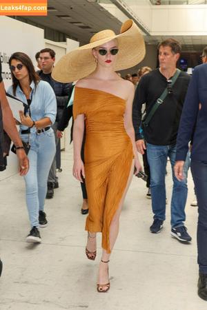 Anya Taylor-Joy photo #1400