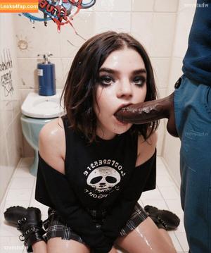 Anya Taylor-Joy photo #1457