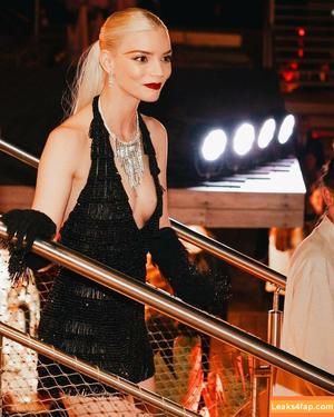 Anya Taylor-Joy photo #1475