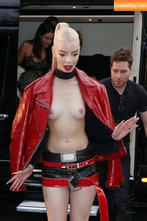 Anya Taylor-Joy photo #1551