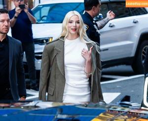 Anya Taylor-Joy photo #1567
