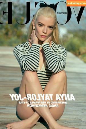 Anya Taylor-Joy photo #1603