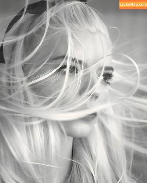 Anya Taylor-Joy photo #1677