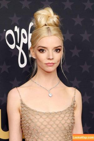 Anya Taylor-Joy photo #1684