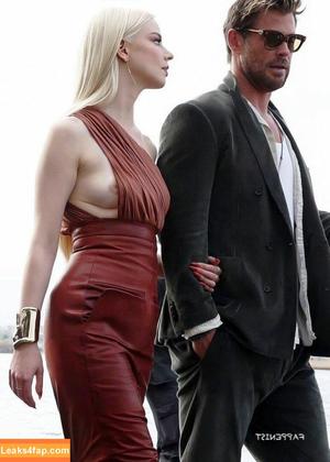 Anya Taylor-Joy photo #1729