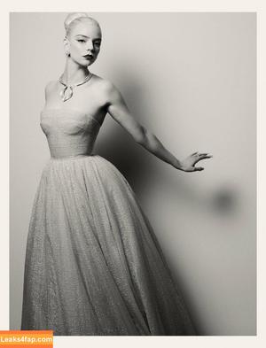 Anya Taylor-Joy photo #1838