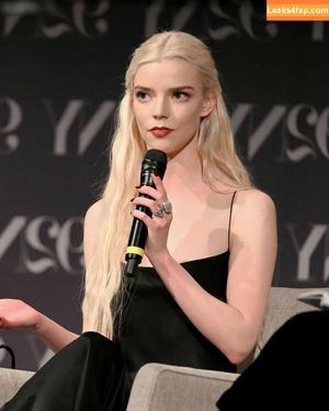 Anya Taylor-Joy photo #1862