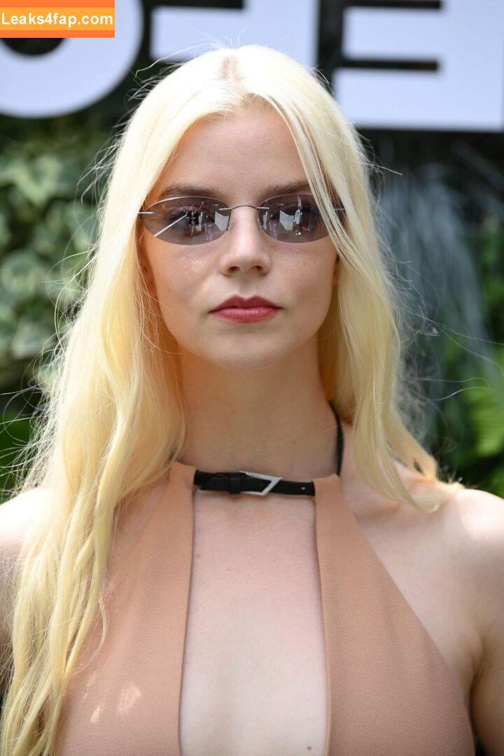 Anya Taylor-Joy / anyataylorjoy / owlicats leaked photo photo #2133