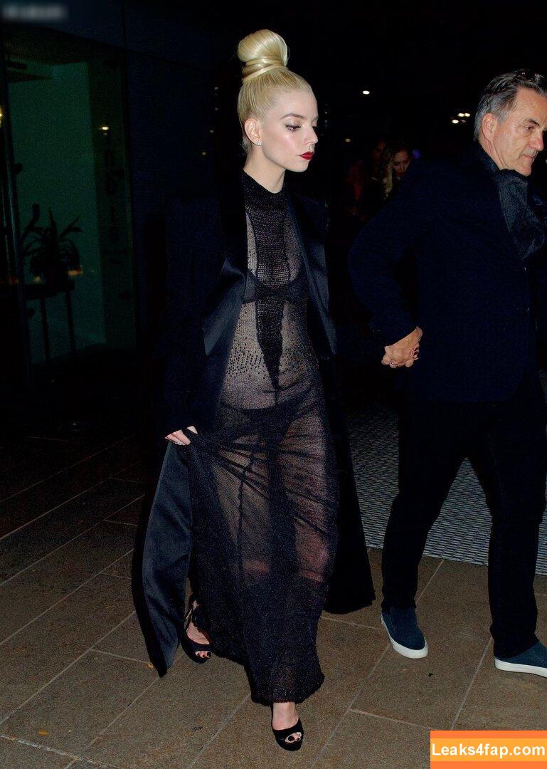 Anya Taylor-Joy / anyataylorjoy leaked photo photo #2148