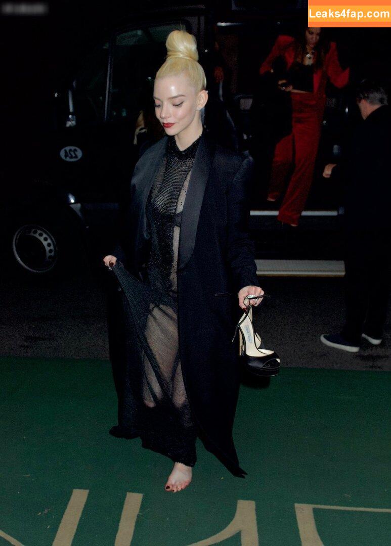 Anya Taylor-Joy / anyataylorjoy leaked photo photo #2149