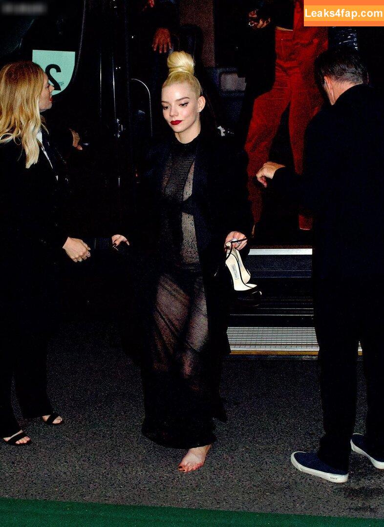 Anya Taylor-Joy / anyataylorjoy leaked photo photo #2154