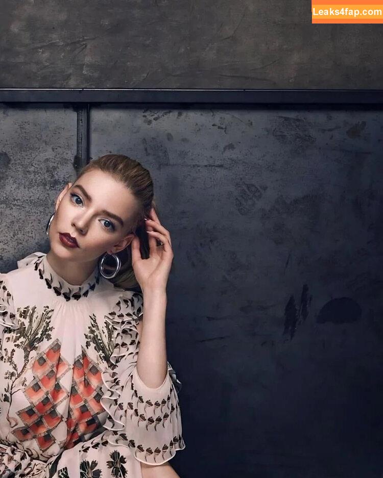 Anya Taylor-Joy / anyataylorjoy слитое фото фото #2162