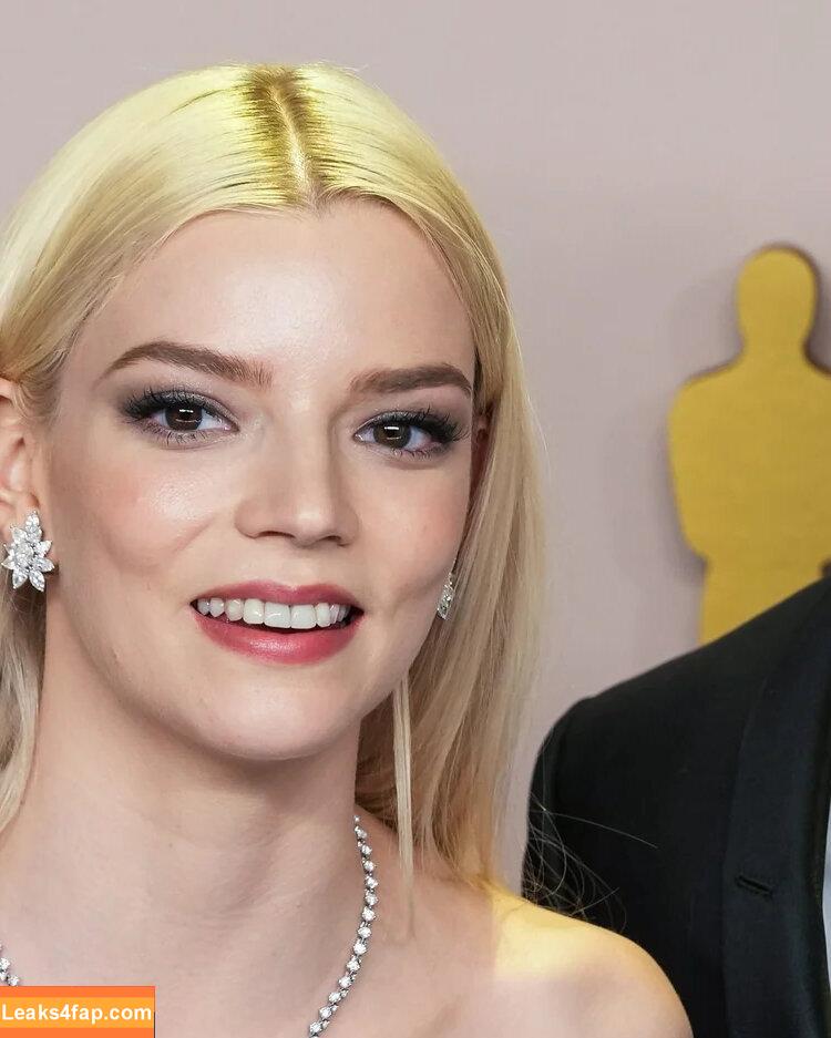 Anya Taylor-Joy / anyataylorjoy слитое фото фото #2163