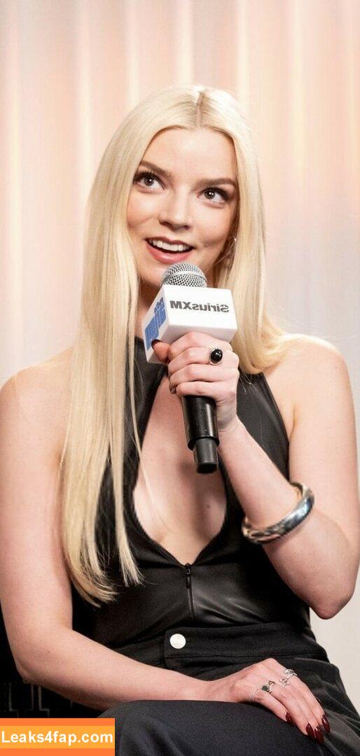 Anya Taylor-Joy / Anya Taylor Joy / anyataylorjoy leaked photo photo #2225