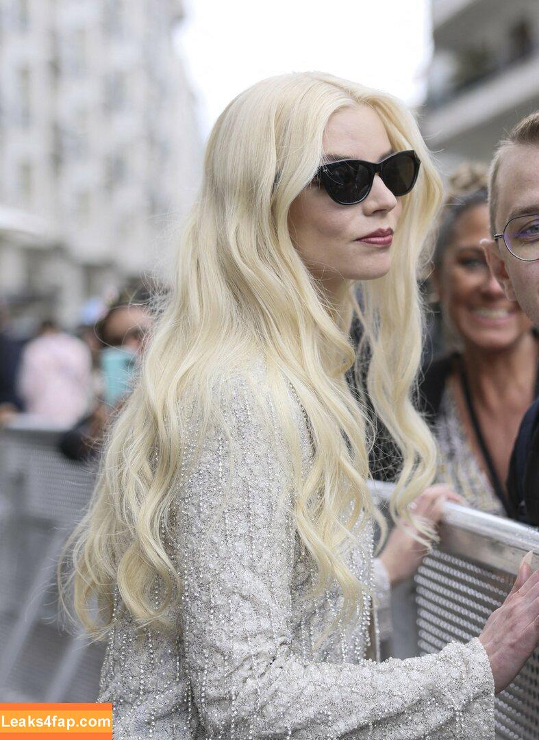 Anya Taylor-Joy / Anya Taylor Joy / anyataylorjoy leaked photo photo #2258
