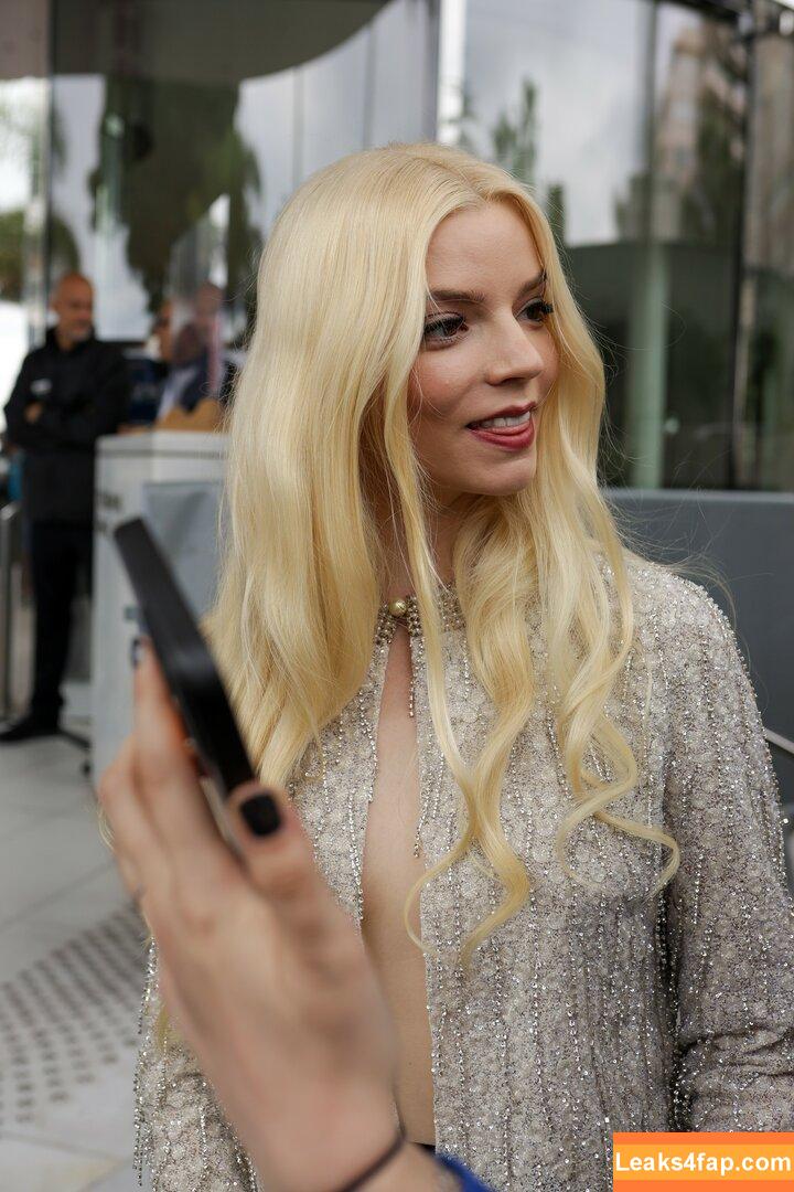 Anya Taylor-Joy / Anya Taylor Joy / anyataylorjoy leaked photo photo #2267