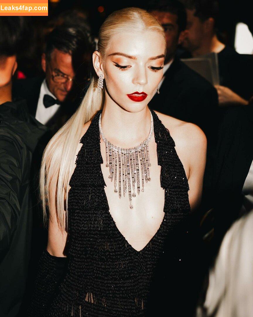 Anya Taylor-Joy / Anya Taylor Joy / anyataylorjoy слитое фото фото #2276