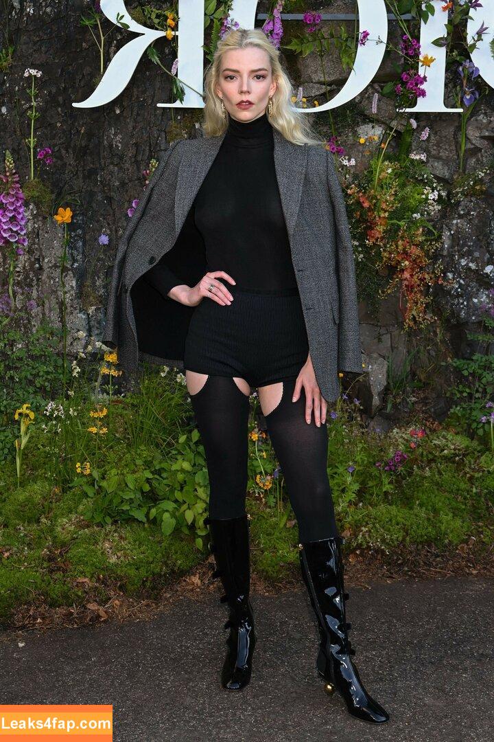 Anya Taylor-Joy / Anya Taylor Joy / anyataylorjoy leaked photo photo #2279