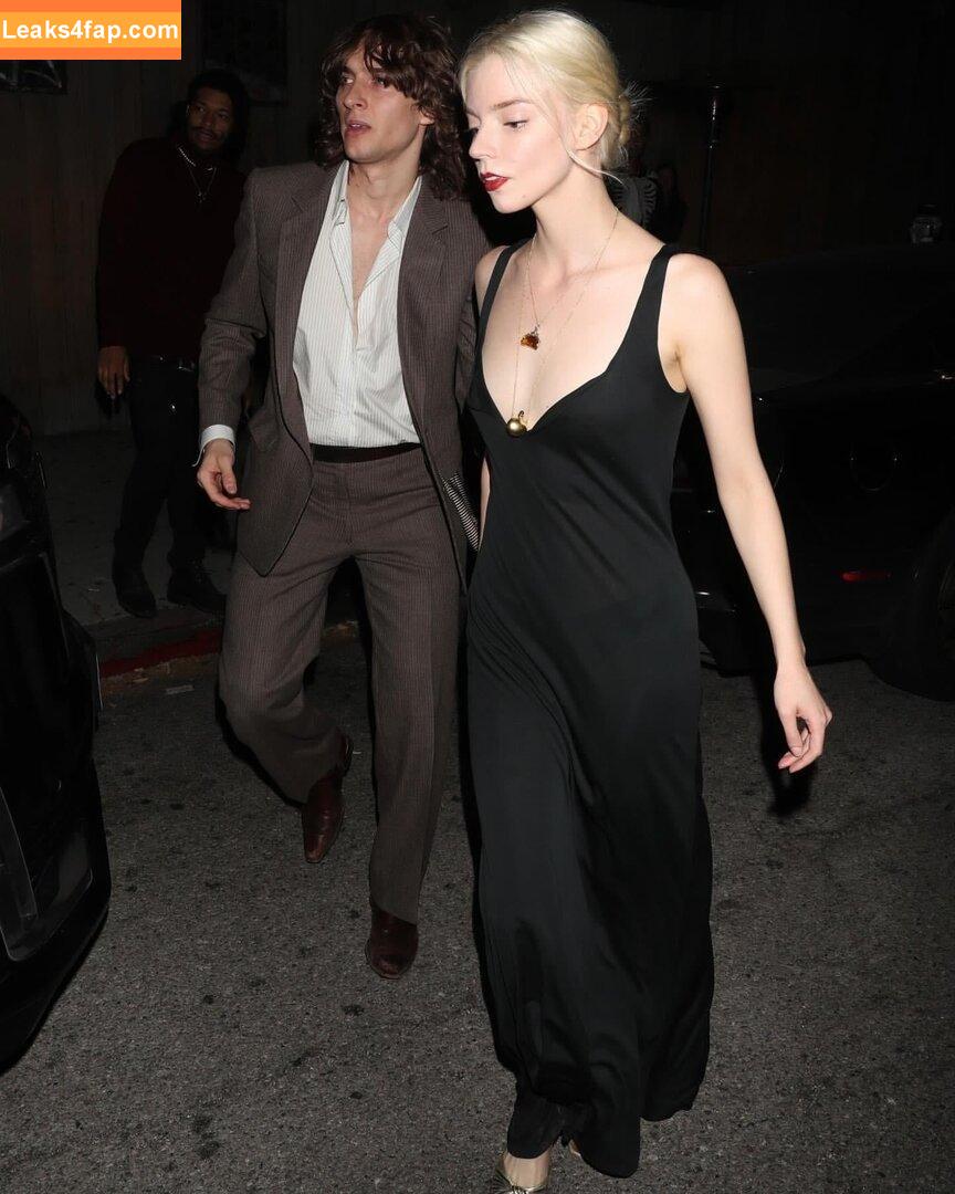 Anya Taylor-Joy / Anya Taylor Joy / anyataylorjoy leaked photo photo #2289