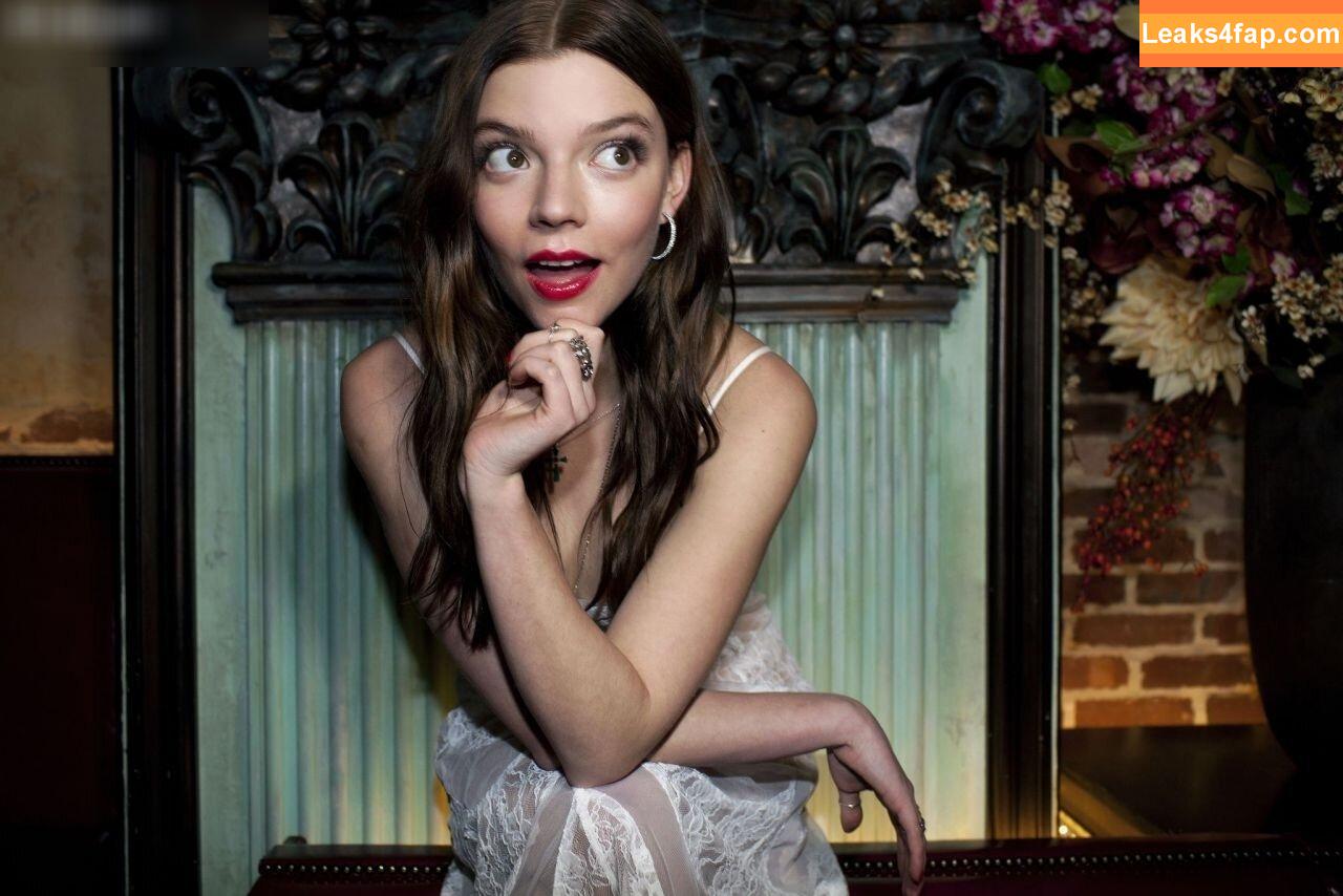 Anya Taylor-Joy / Anya Taylor Joy / anyataylorjoy leaked photo photo #2297