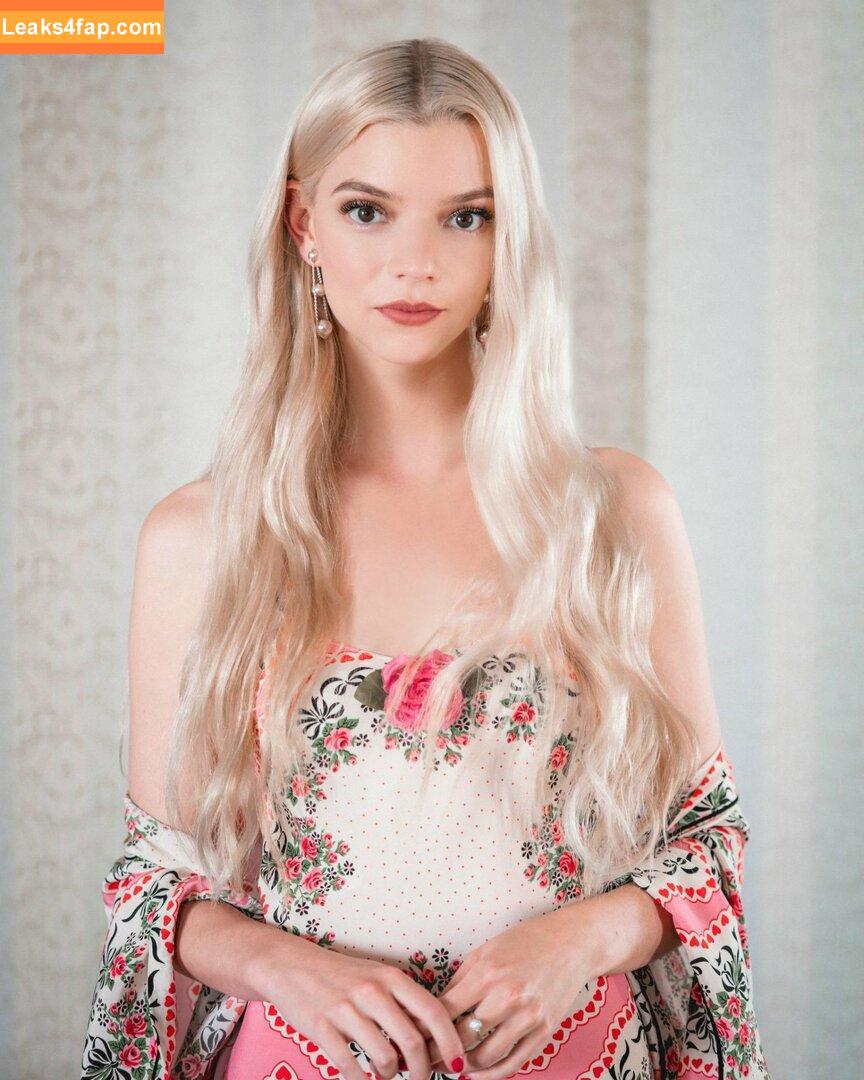 Anya Taylor-Joy / Anya Taylor Joy / anyataylorjoy leaked photo photo #2449