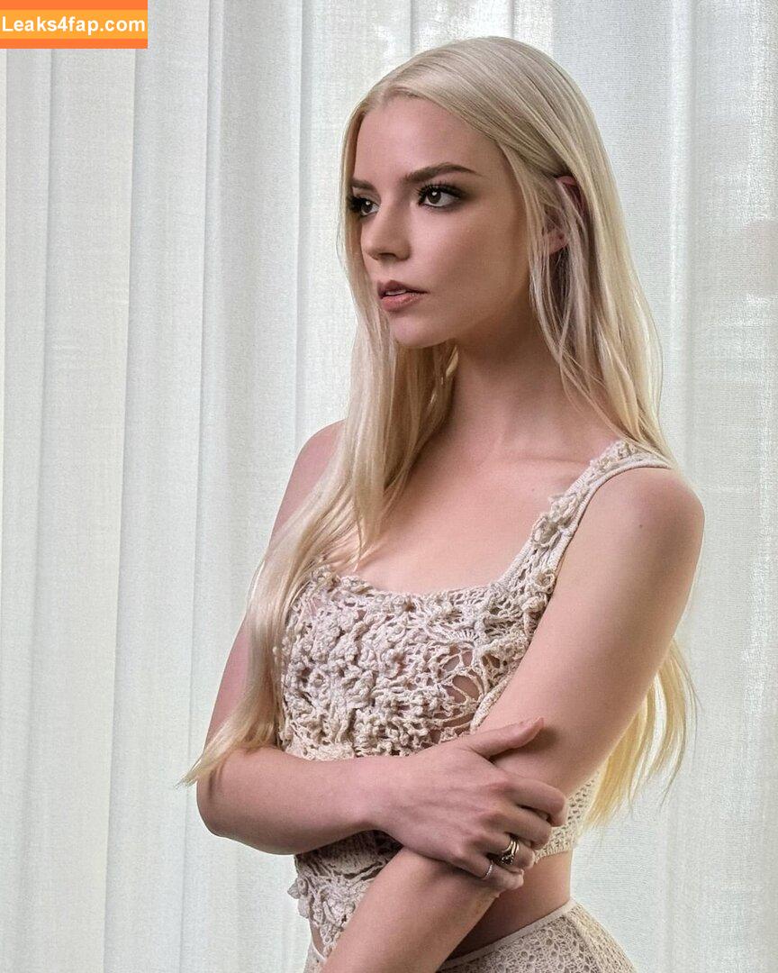 Anya Taylor-Joy / Anya Taylor Joy / anyataylorjoy leaked photo photo #2457