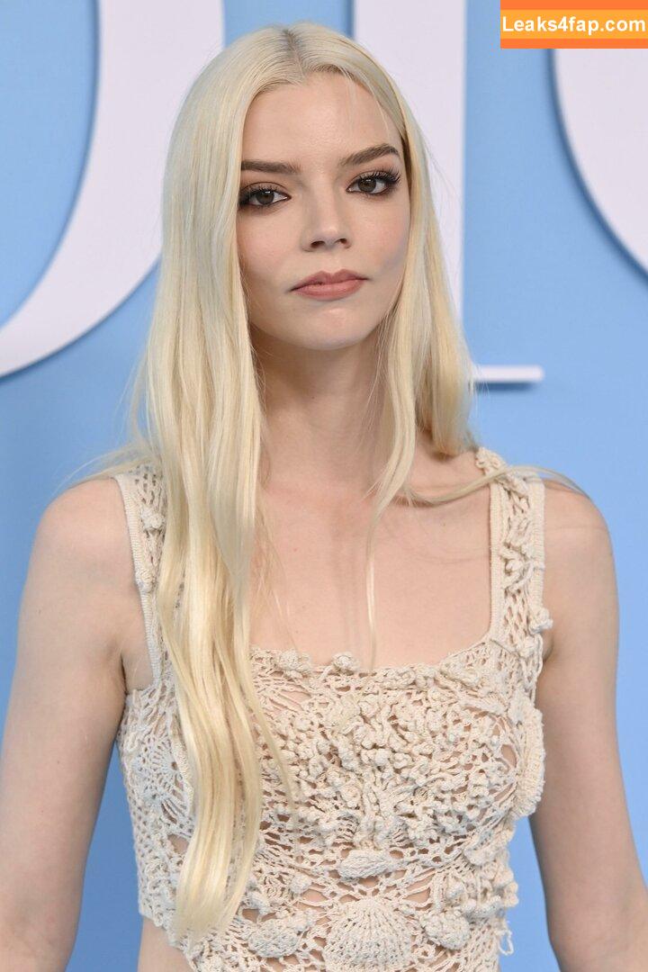 Anya Taylor-Joy / Anya Taylor Joy / anyataylorjoy leaked photo photo #2498