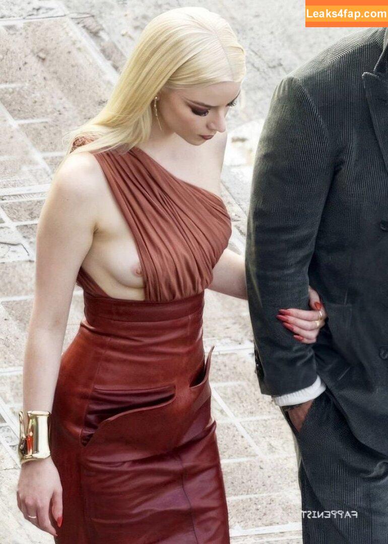 Anya Taylor-Joy / Anya Taylor Joy / anyataylorjoy leaked photo photo #2540
