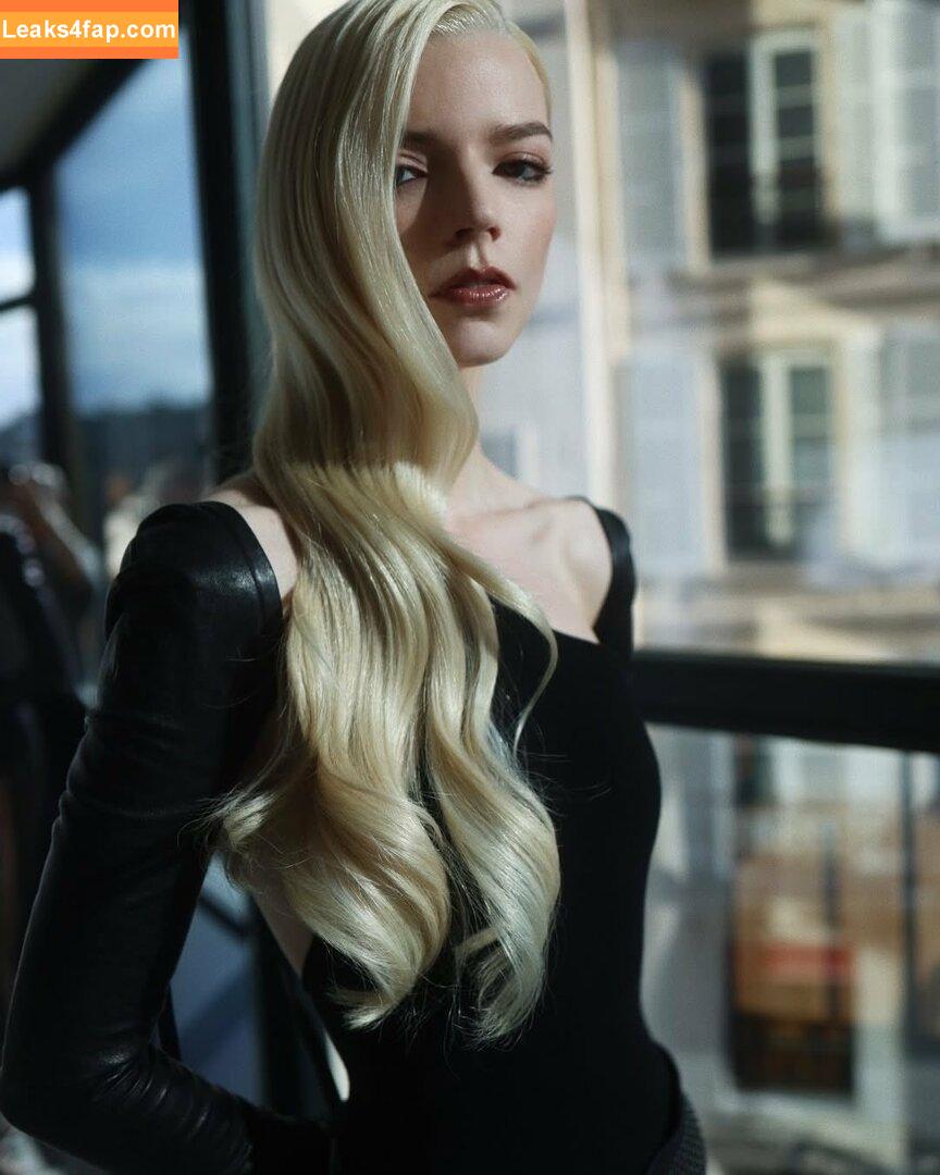 Anya Taylor-Joy / Anya Taylor Joy / anyataylorjoy leaked photo photo #2744